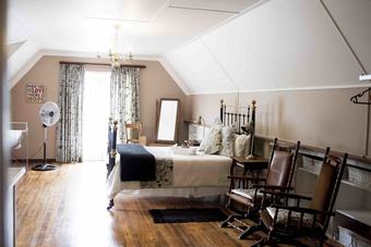 Hotel Greenfields Guest House