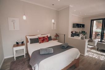 Hotel Lovemore Lodges Knysna