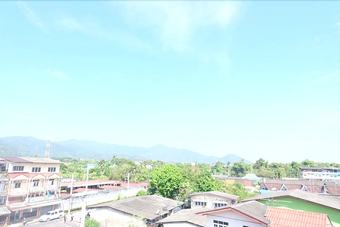 Nakhonchanthani Hotel