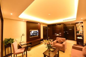 Savile K-knight Luan Hotel