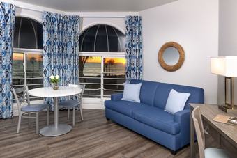 Hotel Beachfront Inn And Suites At Dana Point