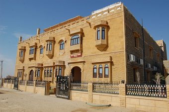 Hotel Pansari Palace