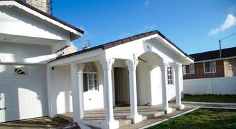 Hotel Greenoasis Guest House