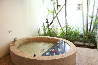 The Mudan Hot Springs Resort & Villa