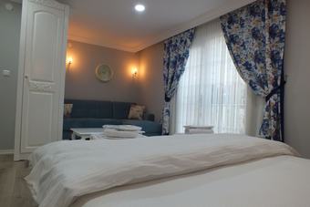 Real King Boutique Hotel