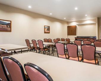 Hotel Comfort Suites Merrillville