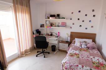 Hostal Residencia Universitaria Alfil