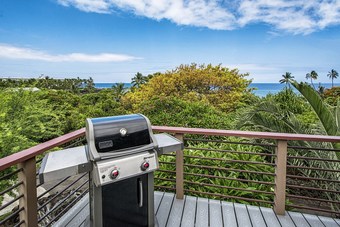 Kahalu'u Hale By Redawning