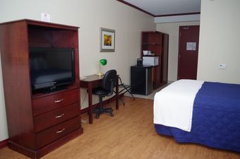 Causeway Bay Hotel Sparwood