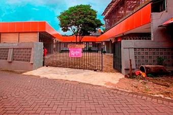 Hotel Reddoorz Near Atmajaya University