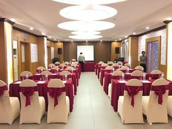 Muong Thanh Thanh Nien Vinh Hotel
