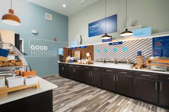 Hotel Holiday Inn Express & Suites Memphis Arpt Elvis Presley Blv