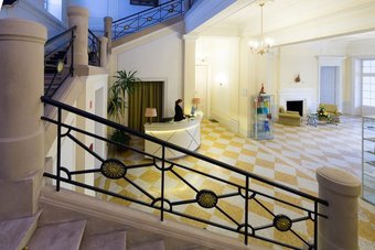 K�rolyi Kast�ly Hotel & Restaurant