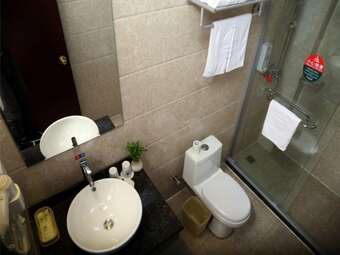 Greentree Inn Shanghai Pudong Airport Heqing Huanqing Middle Road Express Hotel