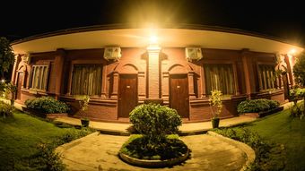 Hotel Royal Emerald River View Resort