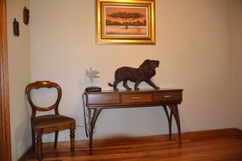 Posada Thaba Tsweni Lodge And Safaris