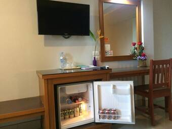 K2 Budget Hotel At Airport