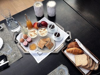 Hotel Infinity White Complex