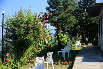 Hotel Parwati Resort - A Luxury Himalaya View Resort In Patal Bhuvaneshwar