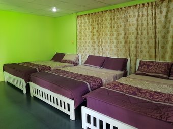 Hotel Ban Mae Resort