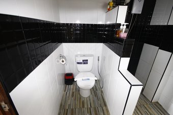 Hotel Baanchansamut Homestay