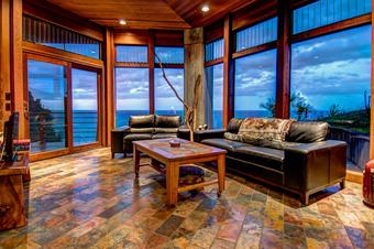 Ocean Soul (big Island) By Redawning