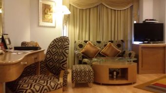 Hotel Park Plaza Chennai Omr