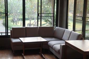 Hotel Baan Alisa Bed And Breakfast