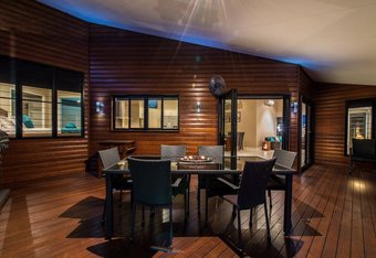 Larimar On Turtle Bay