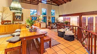 Posada Ulwazi Rock Lodge