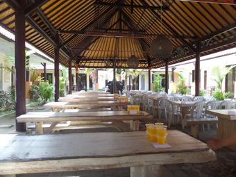 Hotel Semaya One Beach Guesthouse