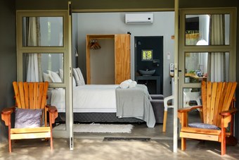 Bed & Breakfast Bushbaby Lodge At Nkonyeni