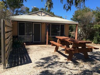 90 Mile Beach House & Villas