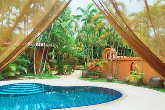 Hotel Sazana Villa Resort