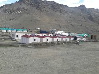 Wander Hut Tsomoriri