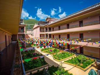 Hostal Lugu Shiguang Hotel