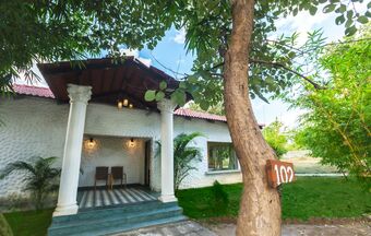 Hotel Tuli Veer Bagh Resort,pench