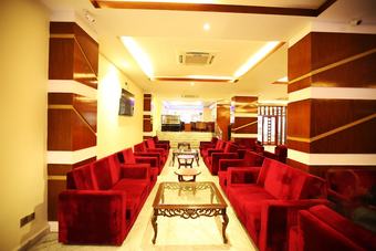 Hotel Royal Beach Resort