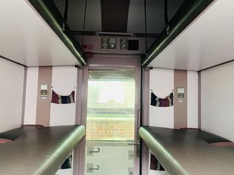 Hostal Train Cabin Hostel