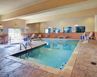 Hotel Comfort Suites