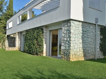 Villa Giardino Degli Ulivi With Pool