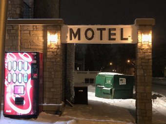 Motel The Guest House