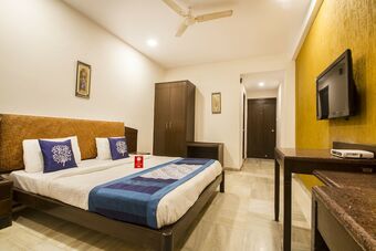 Hotel Oyo 9386 Begumpet