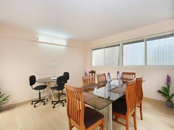 Hotel Oyo 2235 Oh My Rooms Indranagar