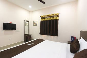 Hotel Oyo 1246 Raaj Residency