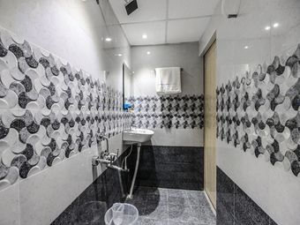 Hotel Oyo 4584 India Gate