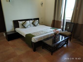 Hotel Golden Palm Suites