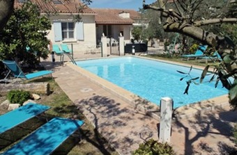 Villa With 3 Bedrooms In Maillane, With Private Pool, Enclosed Garden And Wifi - 70 Km From The Beach