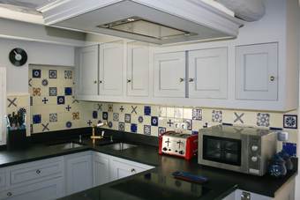 Villa With 4 Bedrooms In Mollans-sur-ouv�ze, With Wonderful Mountain View, Private Pool, Furnished Garden - 150 Km From The Beach