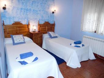 Apartamentos House With 8 Bedrooms In Cenicientos, With Wonderful Mountain View And Furnished Terrace